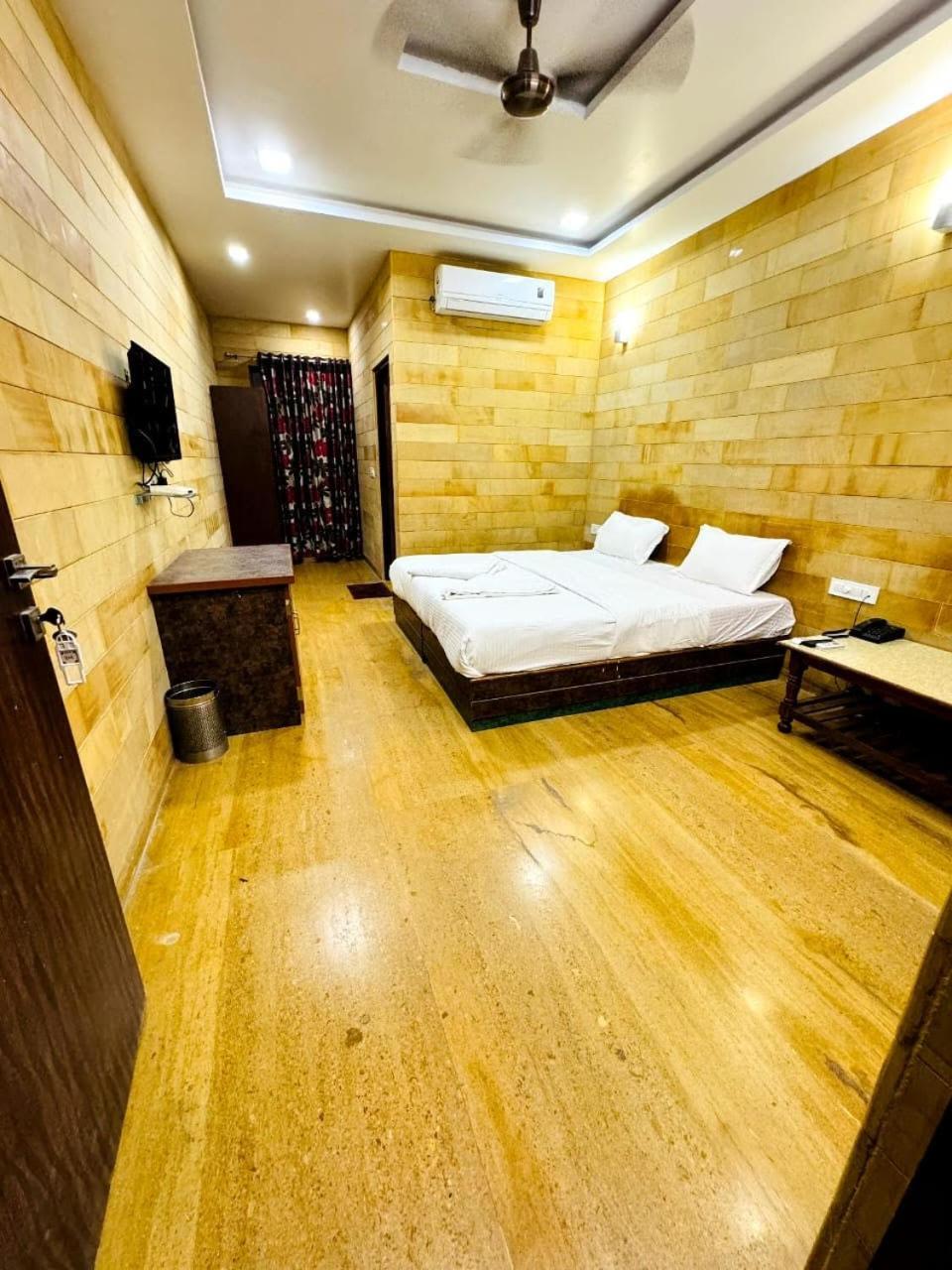 Abu Safari Jaisalmer Exteriör bild